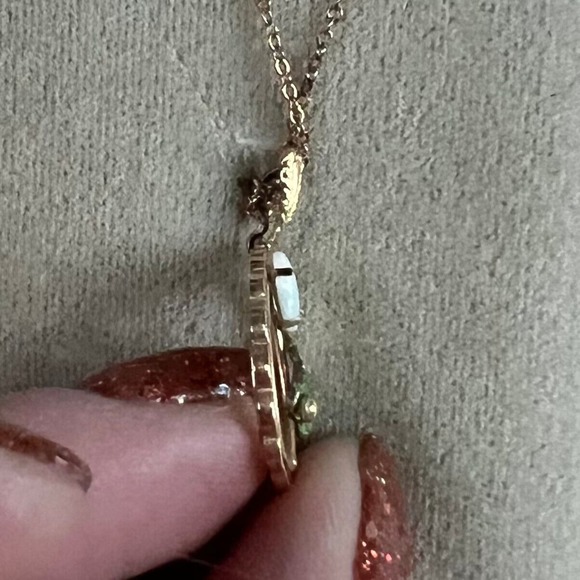 Vintage Krementz 70s 14 KT Gold Overlay Genuine Opal Green Leaf Pendent Necklace - Picture 7 of 12